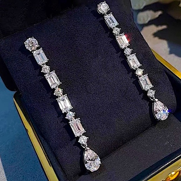 Silver Zircon Geometric Dangle Earrings - Picture 4 of 4